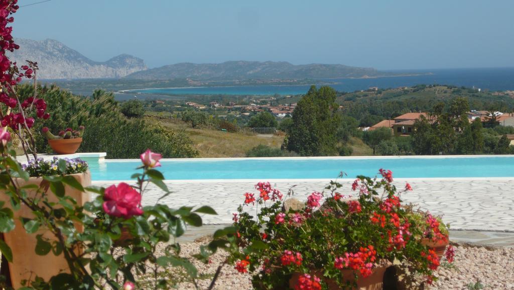 Li Muntigeddi Hotel San Teodoro  Exterior photo